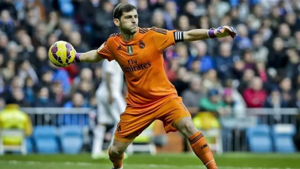 Acuerdo para salida de Casillas del Madrid, en suspenso