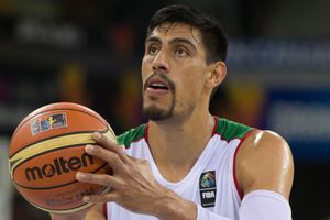 'Si supieran de basquet, no hubieran sustituido a Valdeolmillos': Ayón