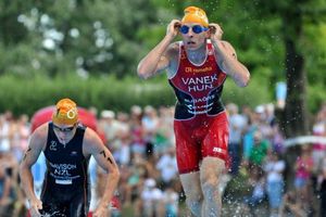 Concluye Mundial de Triatlón en Hungría