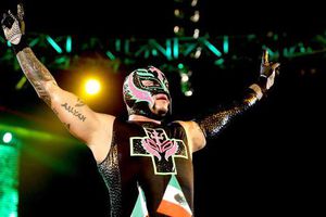 Checa la evolución de la máscara de Rey Mysterio