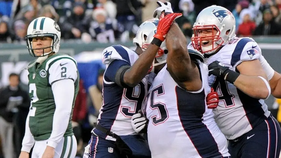Pats gana y descansarán primera semana de Playoffs
