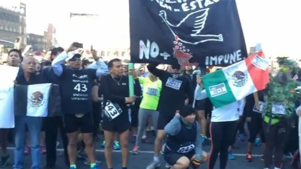 Runners también se unen en carrera por Ayotzinapa