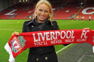 Wozniacki quiso jugar futbol pero su padre no la dejó