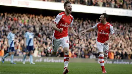 Aaron Ramsey celebra su gol contra West Ham | AP