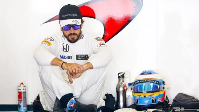 Presentadora, despedida por insultar a Fernando Alonso