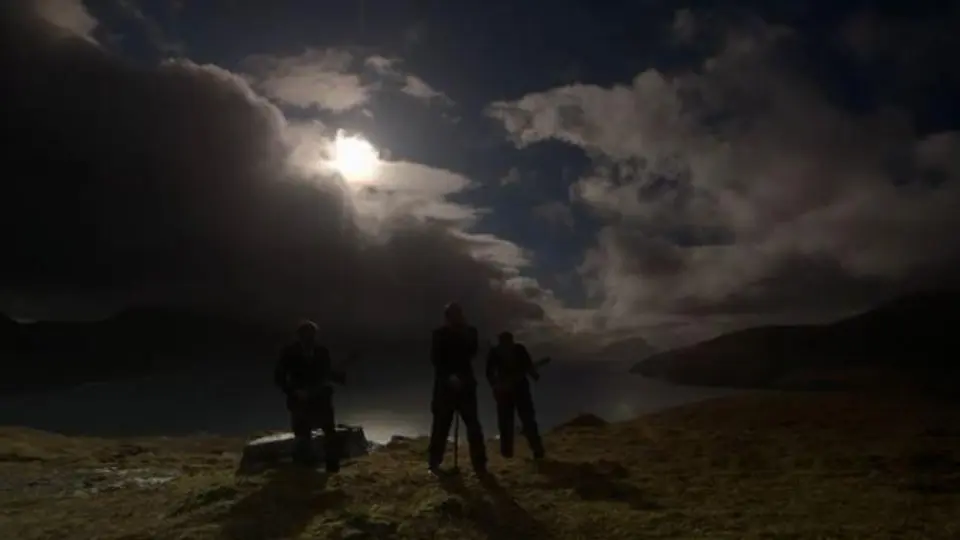 Grupo de Metal graba videoclip durante Eclipse Solar