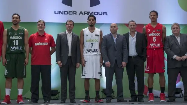 Presentan de manera oficial los uniformes del Tri de basquet
