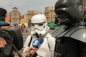 Darth Vader y Yoda contienden por el Parlamento de Ucrania