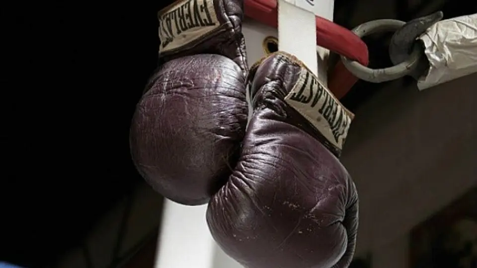 Guantes de Muhammad Alí, vendidos en casi 400 mil dólares