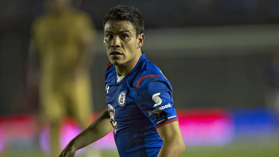 Barrera se va de Cruz Azul para tener más minutos con Rayados