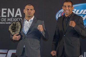Boletos para UFC 180, hasta en 7 mil pesos
