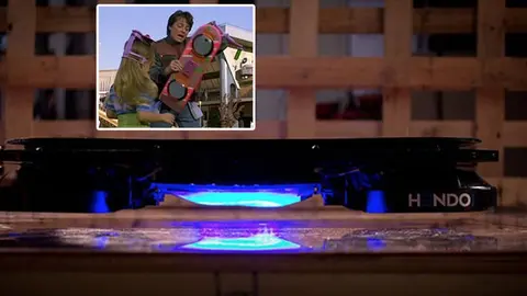 Patineta voladora de 'Volver al futuro' ya es realidad