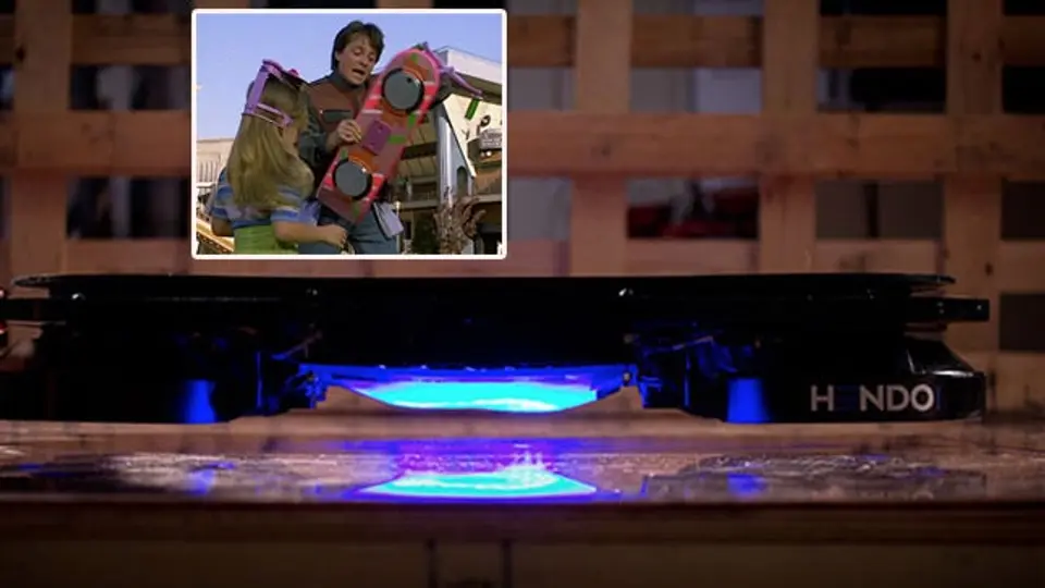 Patineta voladora de 'Volver al futuro' ya es realidad