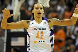 Atacan con cuchillo a estrella de la WNBA en China