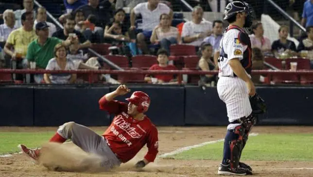 Diablos Rojos pone contra la pared a Sultanes