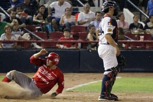 Diablos Rojos pone contra la pared a Sultanes