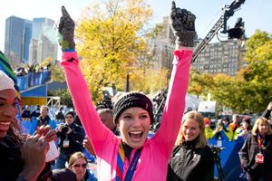 Wozniacki corre el Maratón de NY y Serena la recibe llorando
