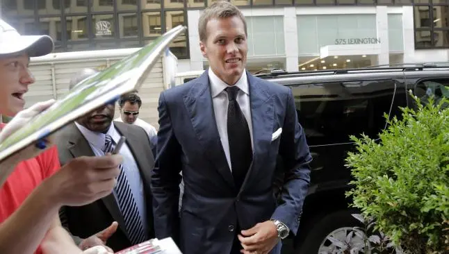 Destrucción de celular perjudica a Tom Brady en 'Deflate Gate'