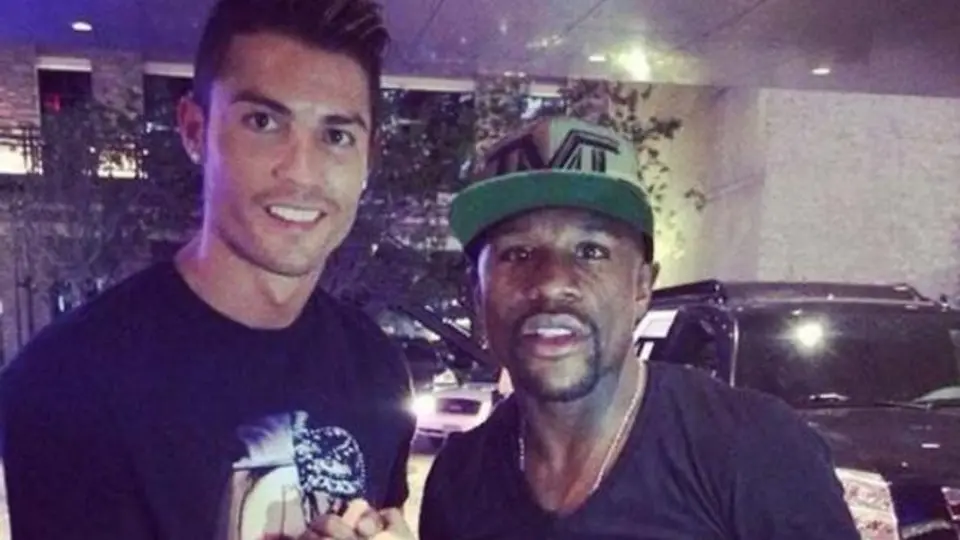 Mayweather triplica ganancias de CR7 en un año