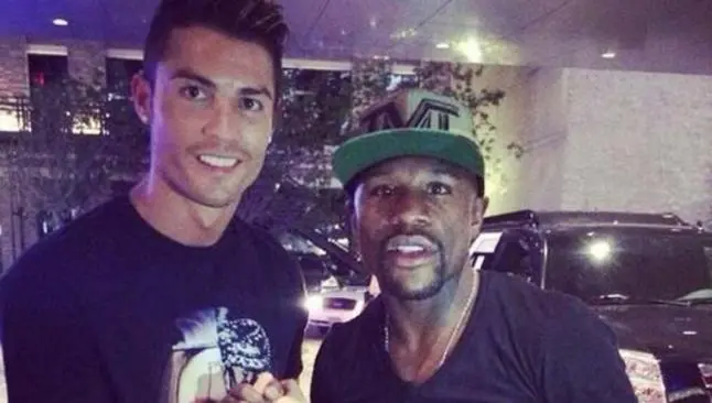 Mayweather triplica ganancias de CR7 en un año