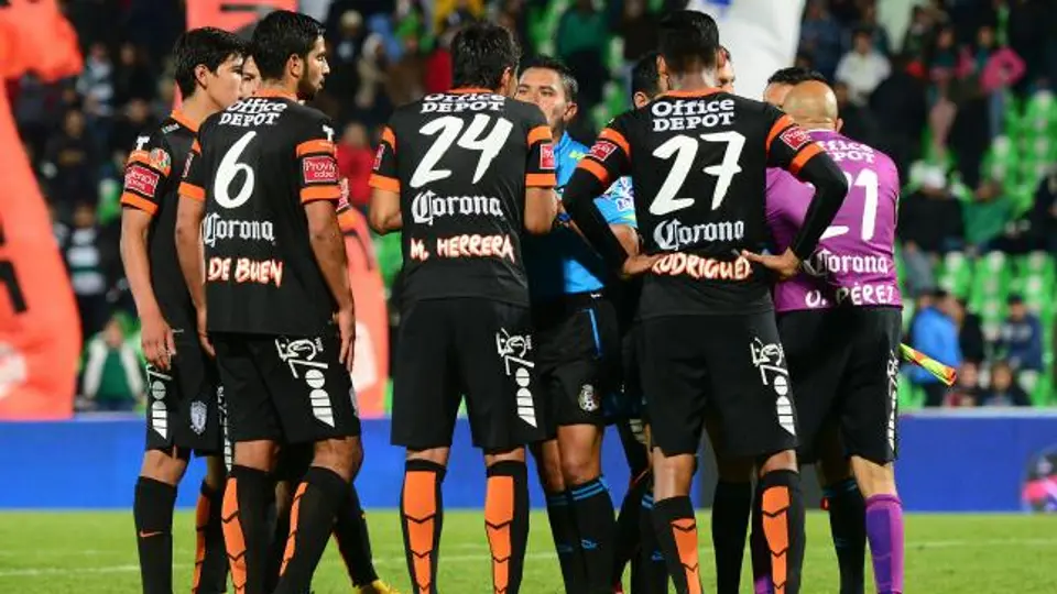 Terribles errores arbitrales en la Jornada 16