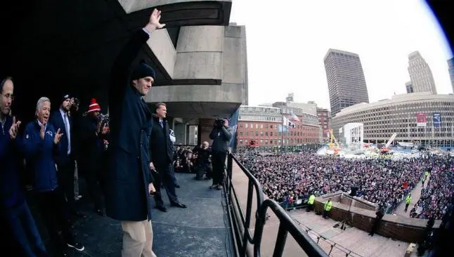 Afición le da cálida despedida a los Patriotas en Foxboro