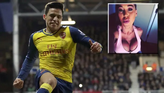 Exnovia rompe con Alexis por grabar mientras tenían sexo