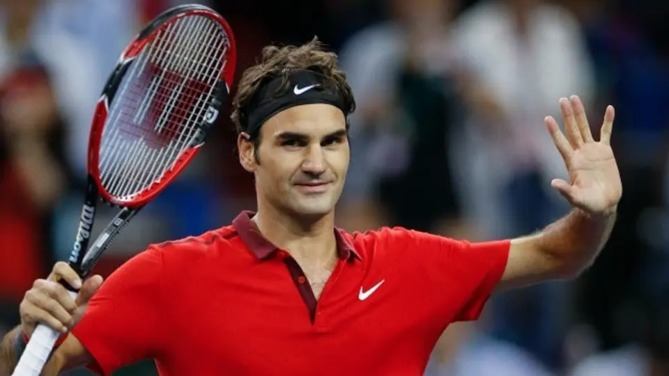 Federer vence a Djokovic y avanza a la Final en Shanghai