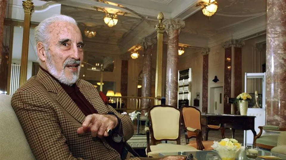 Fallece Christopher Lee, actor que dio vida a Drácula