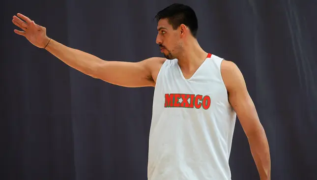 Gutiérrez y Ayón se integran a entrenamientos del Tri