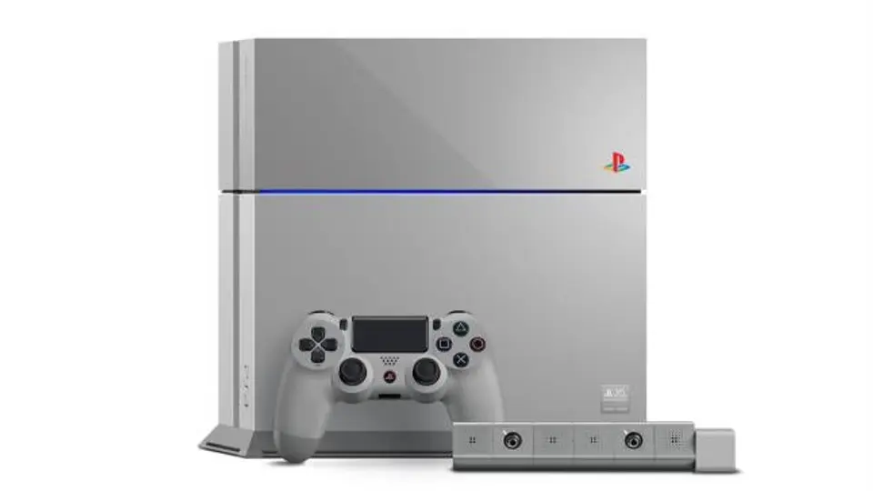 Japonés paga cerca de 2 mdp por PlayStation 4