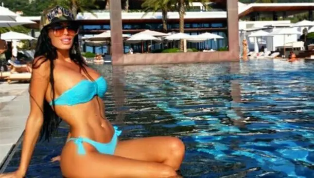 La supuesta novia de Neymar deslumbra en Barcelona