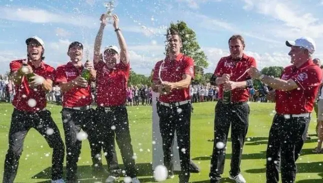 Gareth Bale gana torneo de golf con Gales