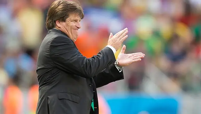 Piojo Herrera reta a EPN al #IceBucketChallenge