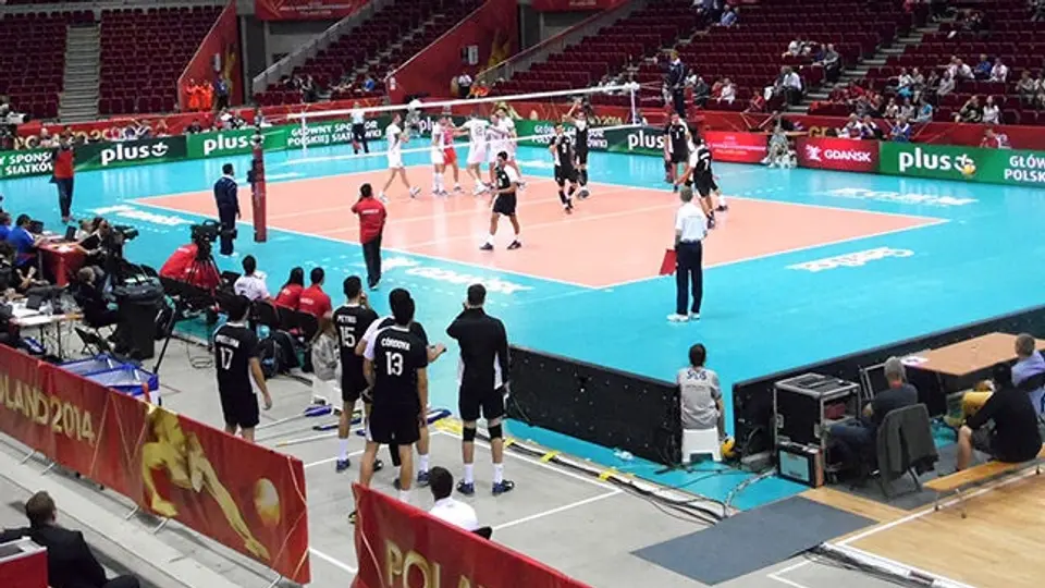 México cae en su debut dentro del Mundial de Voleibol de Sala