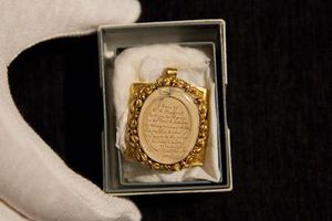 Subastarán mechón de Mozart y Beethoven