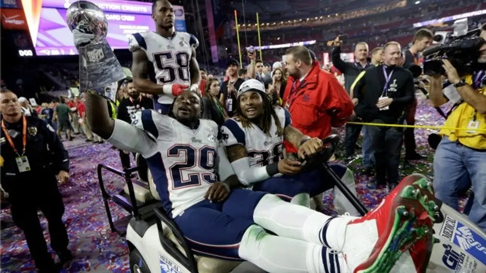 Tormenta de nieve obliga a posponer desfile de campeón de Pats