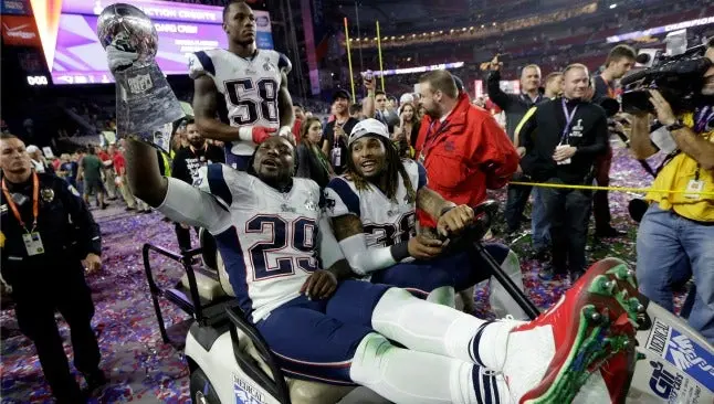Tormenta de nieve obliga a posponer desfile de campeón de Pats