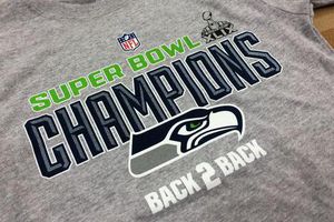 Mercancía de campeón de Seattle tendrá fin benéfico