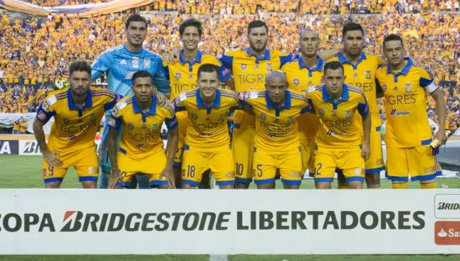 Jugadores de Tigres, previo a un partido de Libertadores | MEXSPORT