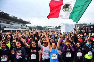 Kenianos dominan medio maratón de Rock n' Roll