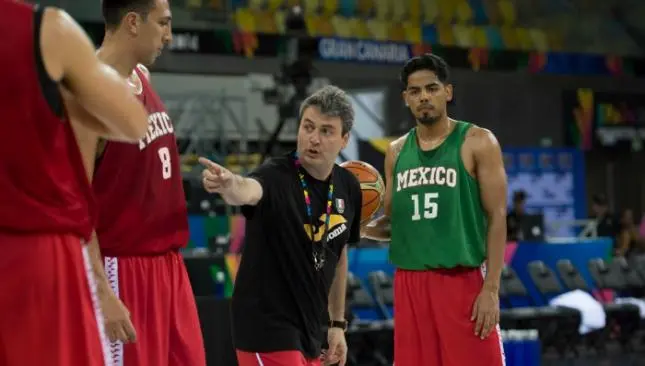 'Los mexicanos deben estar contentos con el Tri de basquet': Valdeolmillos