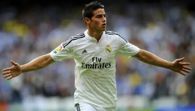 James en un encuentro con el Real Madrid | AP