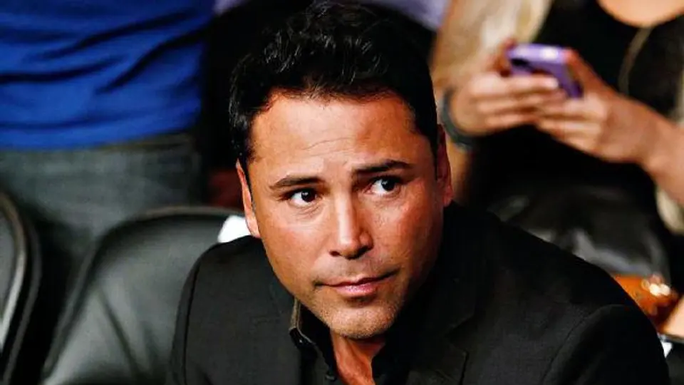 Oscar de la Hoya habría confirmado pelea entre Canelo y Cotto