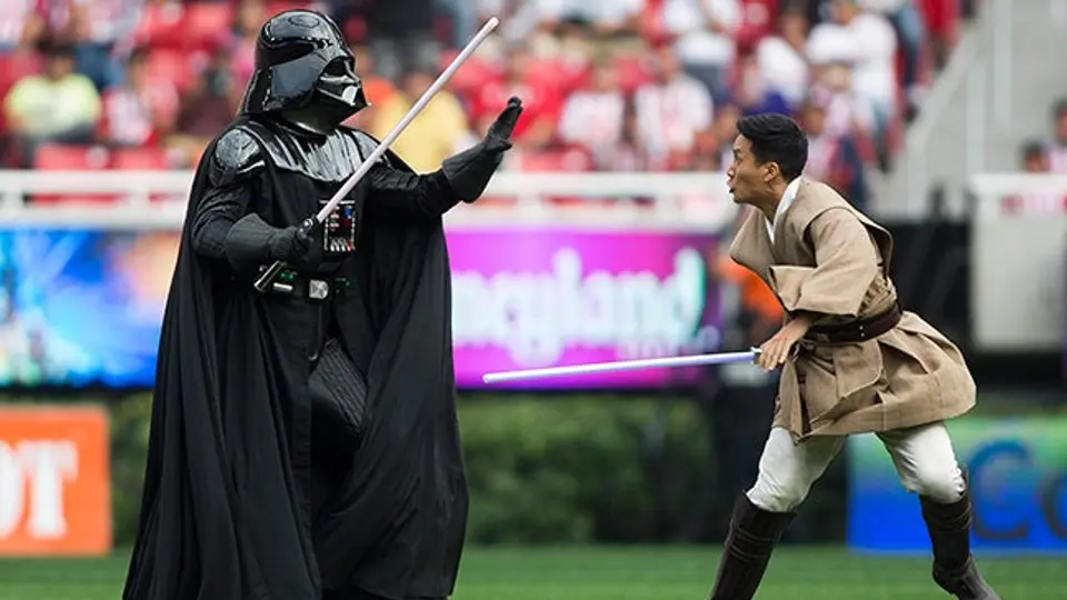 Estadio Omilife tiene show de Star Wars