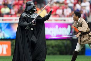 Estadio Omilife tiene show de Star Wars