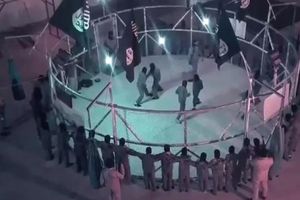 ISIS entrena reclutas en su propio 'octágono'