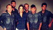 Jugadores del Barça, en comercial con Alessandra Ambrosio