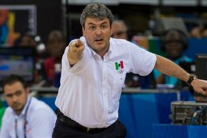 Valdeolmillos asegura que dirigirá al Tri de basquetbol en JP 2015