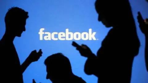 Facebook cierra cuenta de usuario por apellidarse Culasso